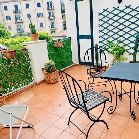 4 Passi Casa Vacanza Палермо Екстер'єр фото